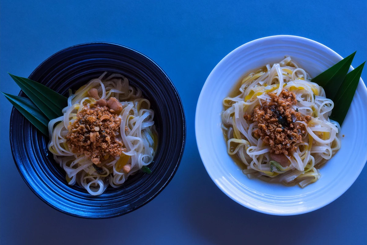 Thai noodle dishes differences